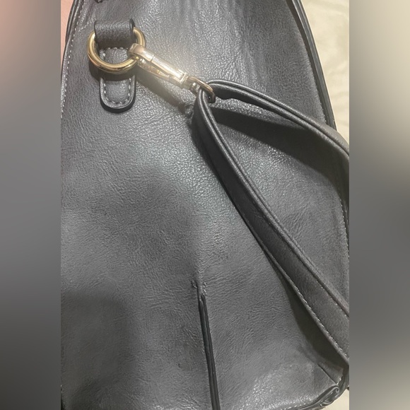 Dasein Purse . Grey. Perfect shape with coin purse. - Picture 5 of 12